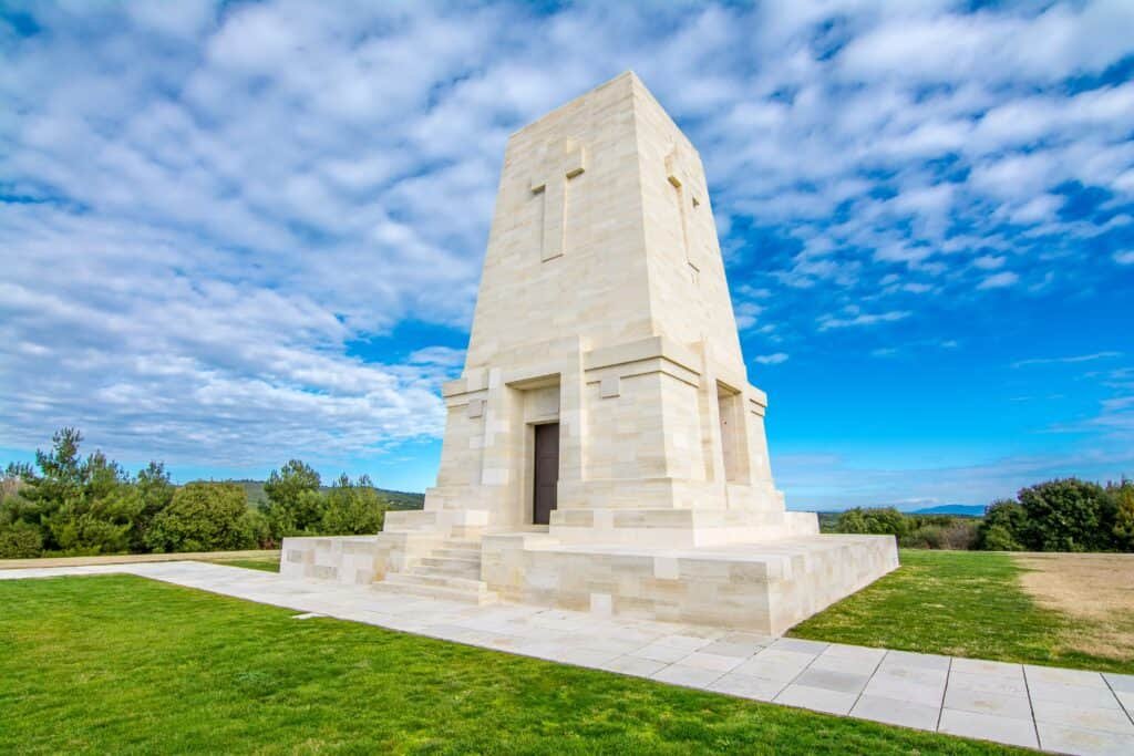 8lone pine min 1024x683