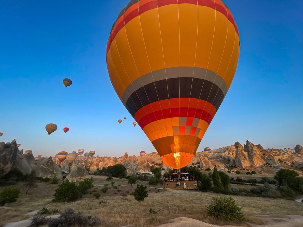 balloon travel on 1024x768